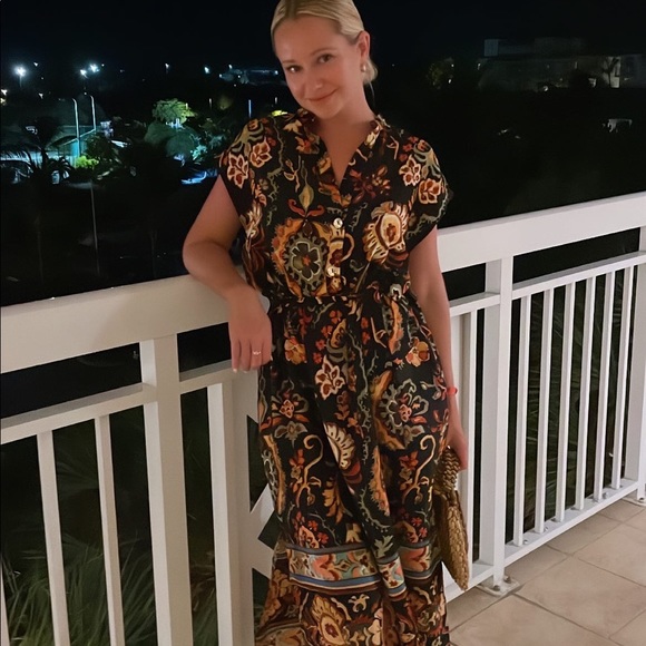 Meet your Posher, Stephanie - Picture 6 of 7